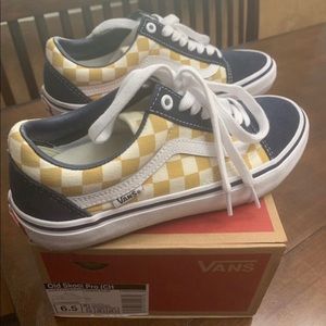 Old Skool Checkered Vans Size 6.5